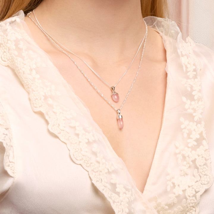 Blush Aura Look